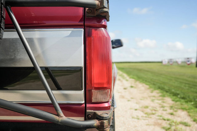 Used 1994 Ford Bronco Eddie Bauer AWD/4WD image 96