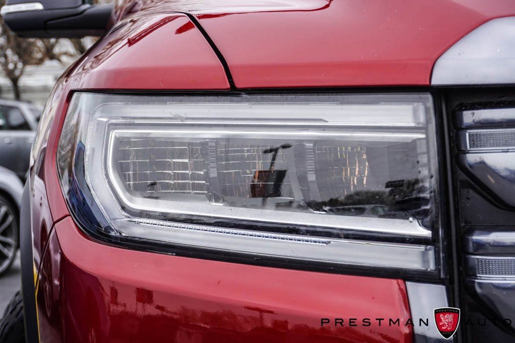 Used 2023 GMC Acadia AT4 w/ Technology Package image 16