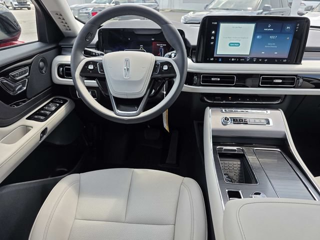 New 2026 Lincoln Aviator 2WD image 6