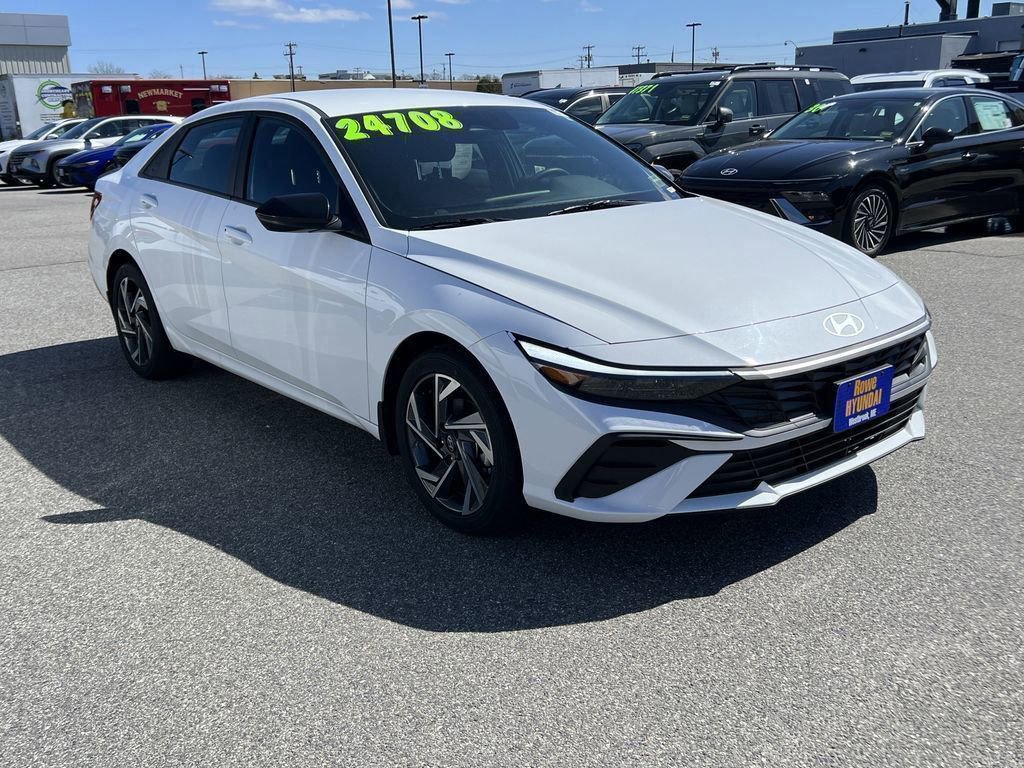 Used 2025 Hyundai Elantra Sport