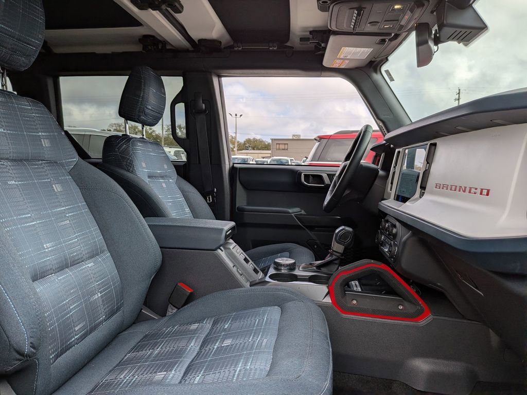 Used 2025 Ford Bronco Heritage Edition image 18