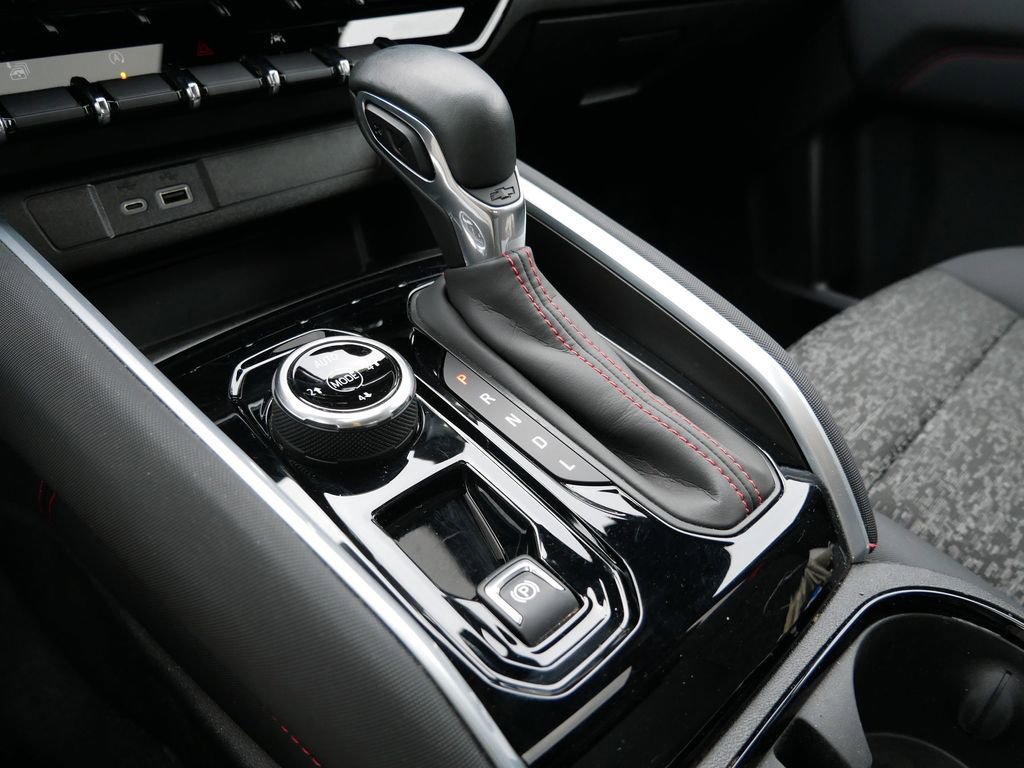 Used 2023 Chevrolet Colorado Z71 w/ Z71 Convenience Package 2 image 20