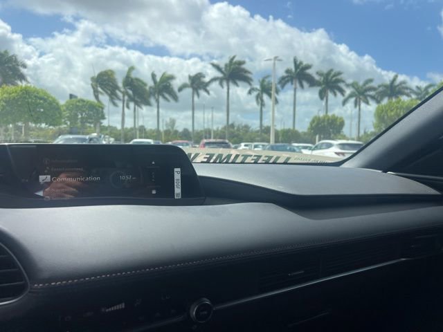 Certified 2025 MAZDA MAZDA3 s Sport image 43