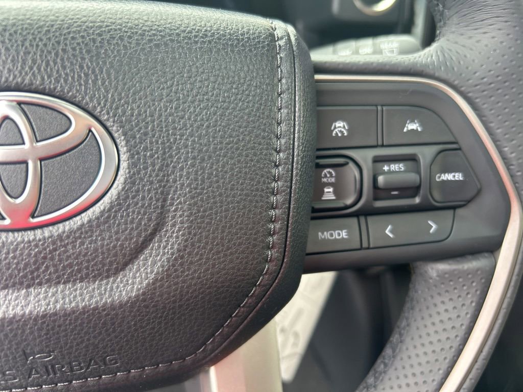 New 2026 Toyota 4Runner Limited AWD/4WD image 24