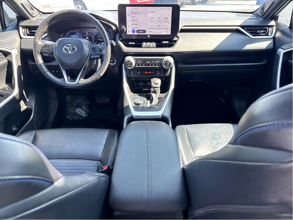 Used 2023 Toyota RAV4 XSE AWD/4WD image 13