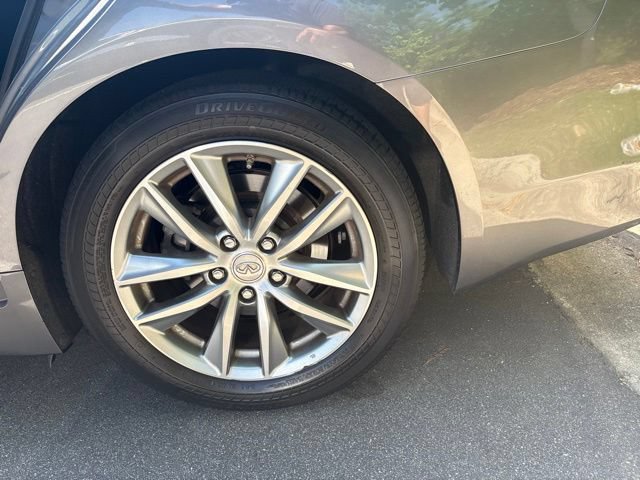 Used 2016 INFINITI Q50 Premium AWD/4WD image 7