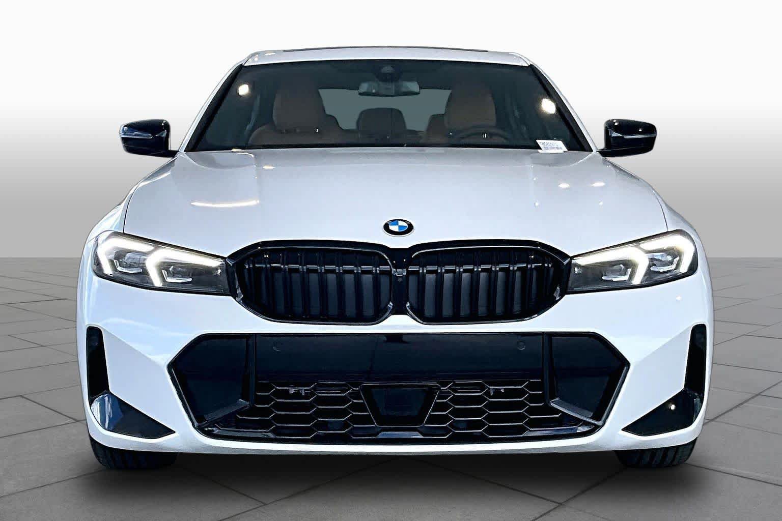 New 2026 BMW 330i Sedan w/ M Sport Package RWD image 3