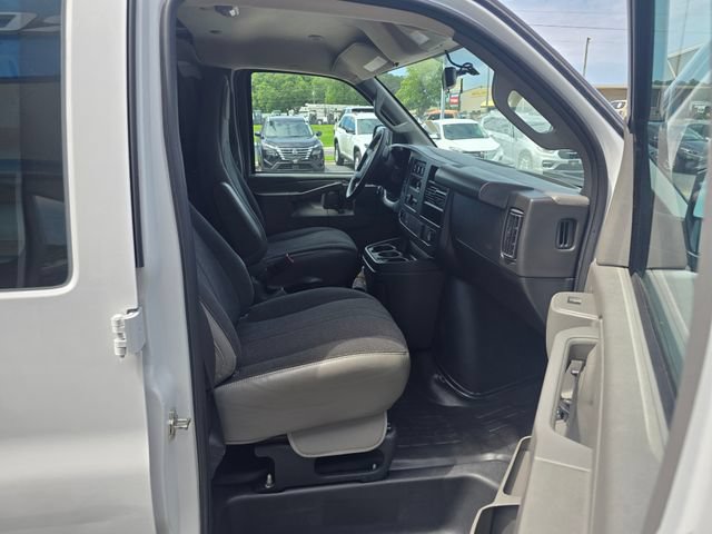 Used 2024 GMC Savana 2500 w/ Driver Convenience Package RWD image 34