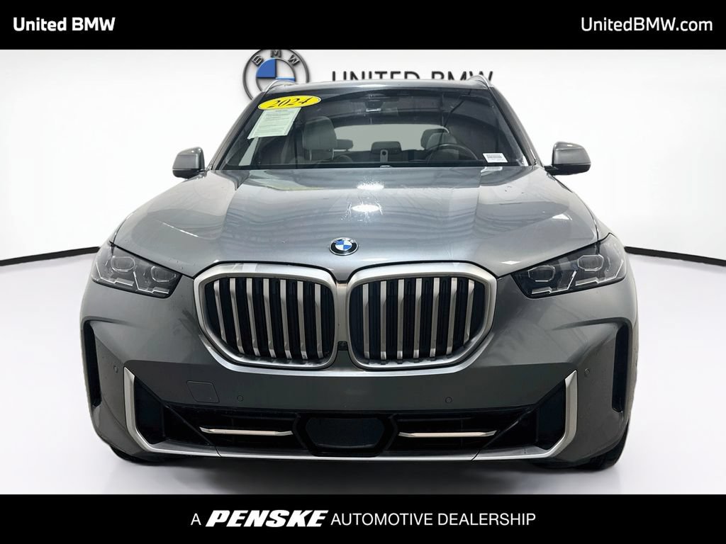 Certified 2024 BMW X5 sDrive40i w/ Premium Package RWD image 2