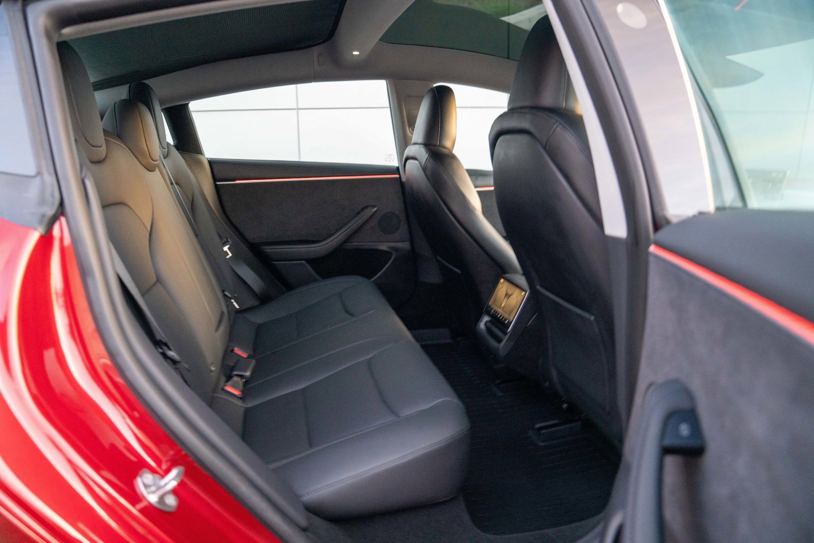 Used 2024 Tesla Model 3 Long Range image 23