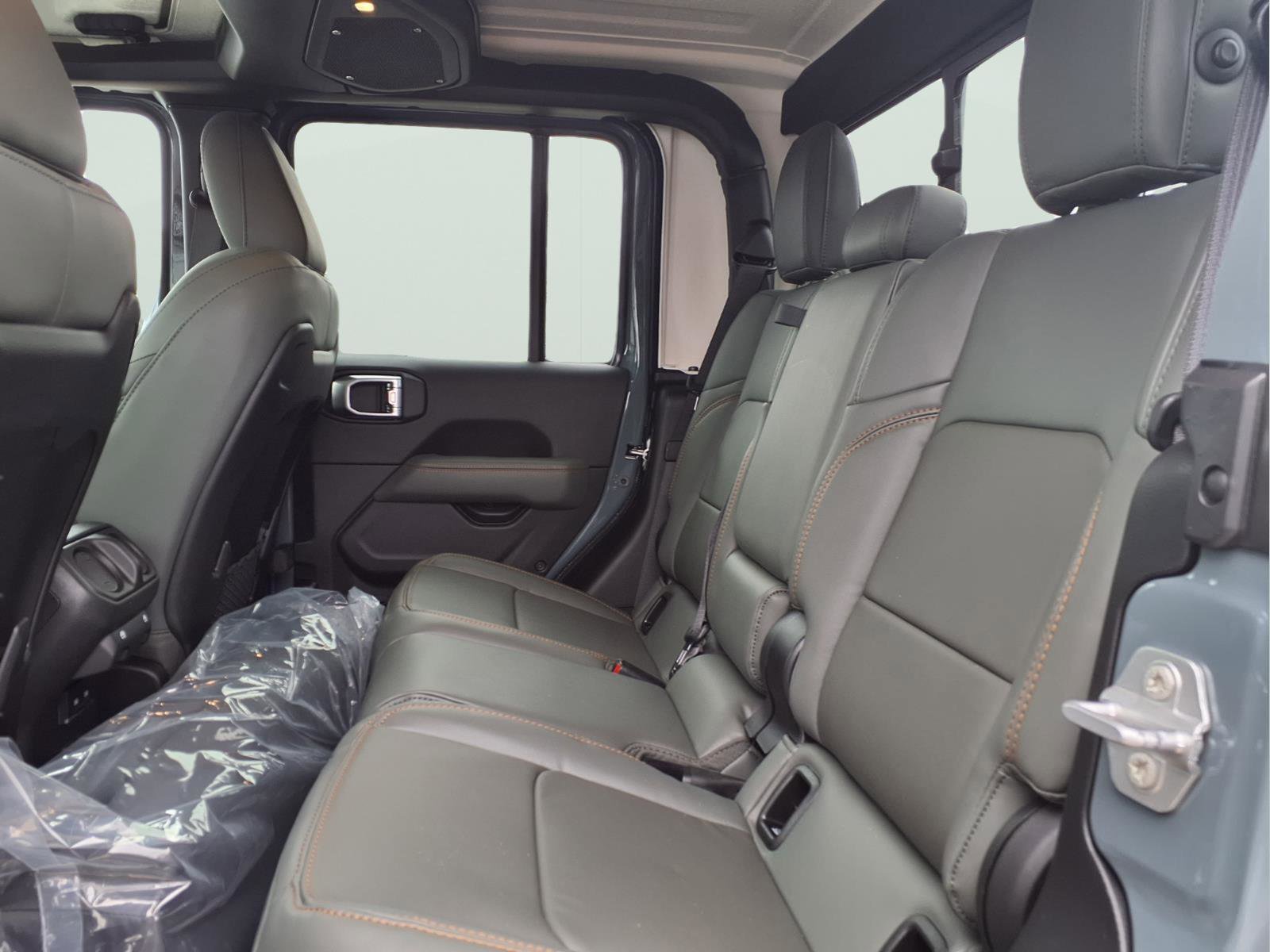 New 2026 Jeep Gladiator Mojave image 10