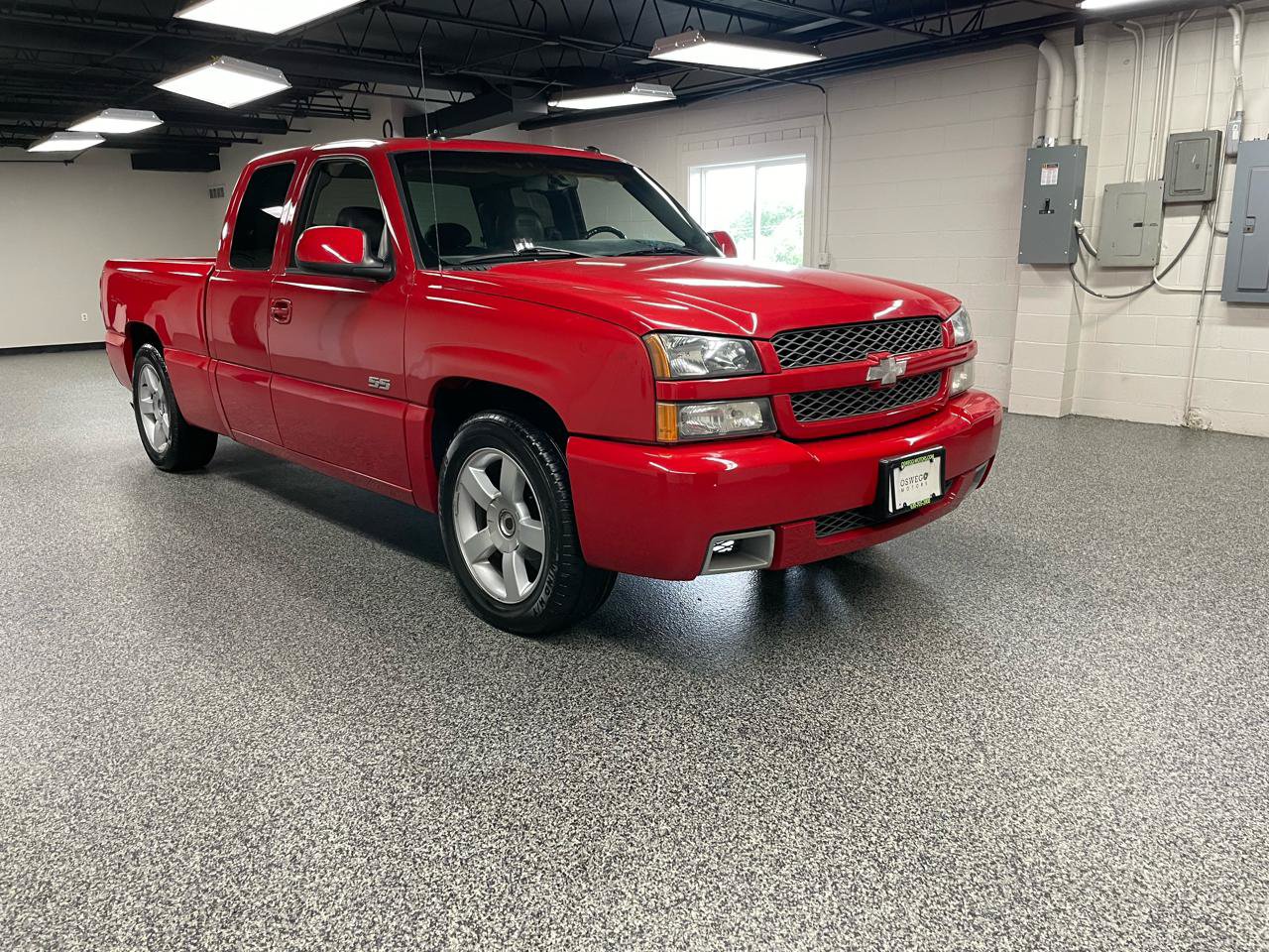 Used 2003 Chevrolet Silverado 1500 SS AWD/4WD image 4