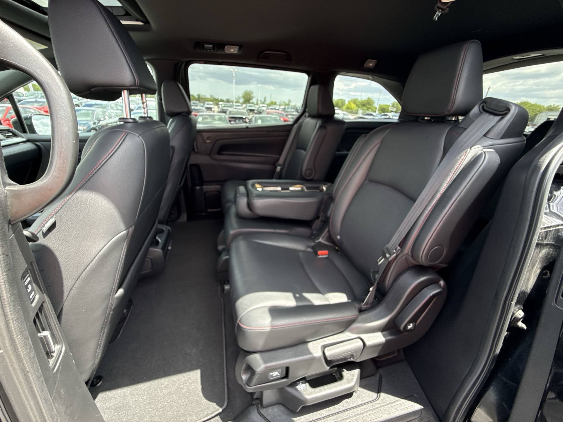 Used 2025 Honda Odyssey Sport-L image 25