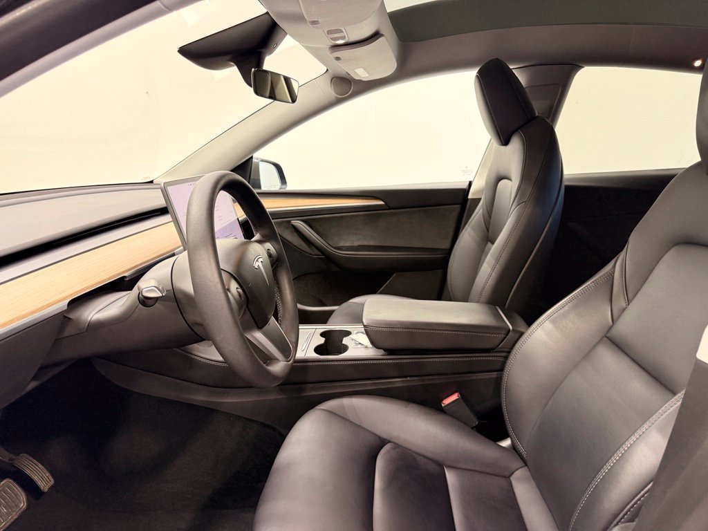 Used 2023 Tesla Model Y Long Range AWD/4WD image 12