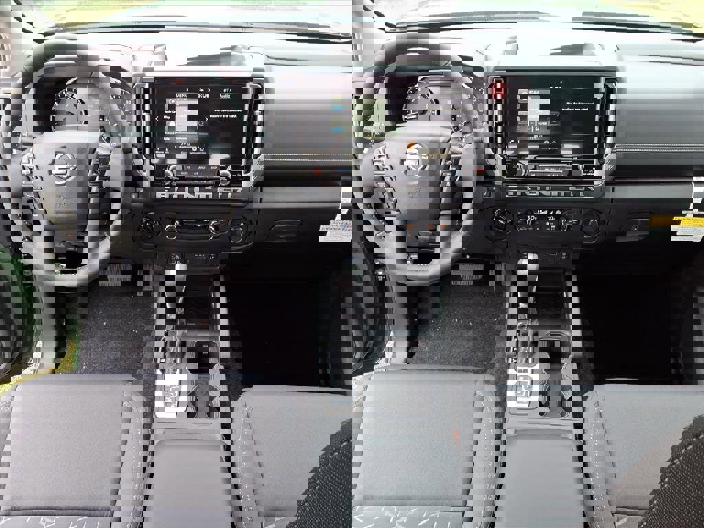 New 2026 Nissan Frontier SV image 5