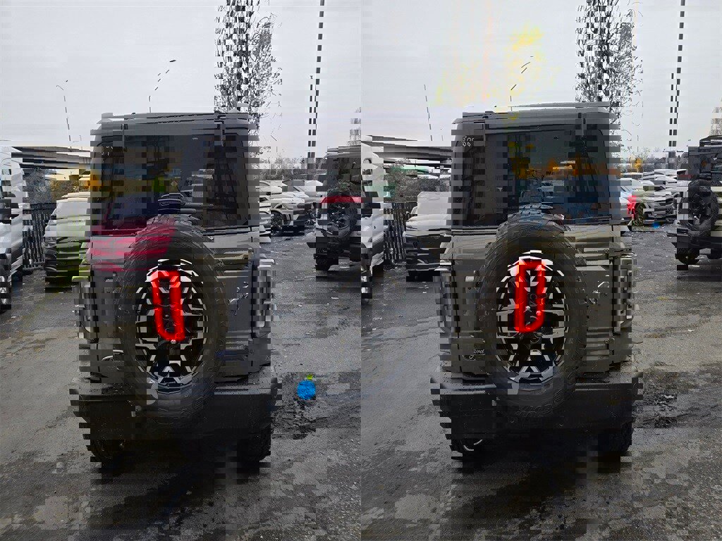 New 2025 Ford Bronco Outer Banks image 6