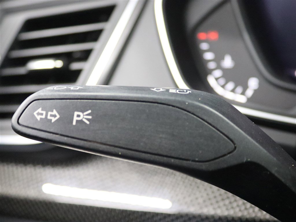 Used 2020 Audi SQ5 Premium Plus image 36