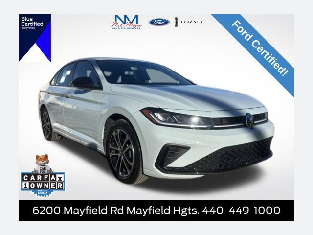 Used 2025 Volkswagen Jetta Sport FWD image 1