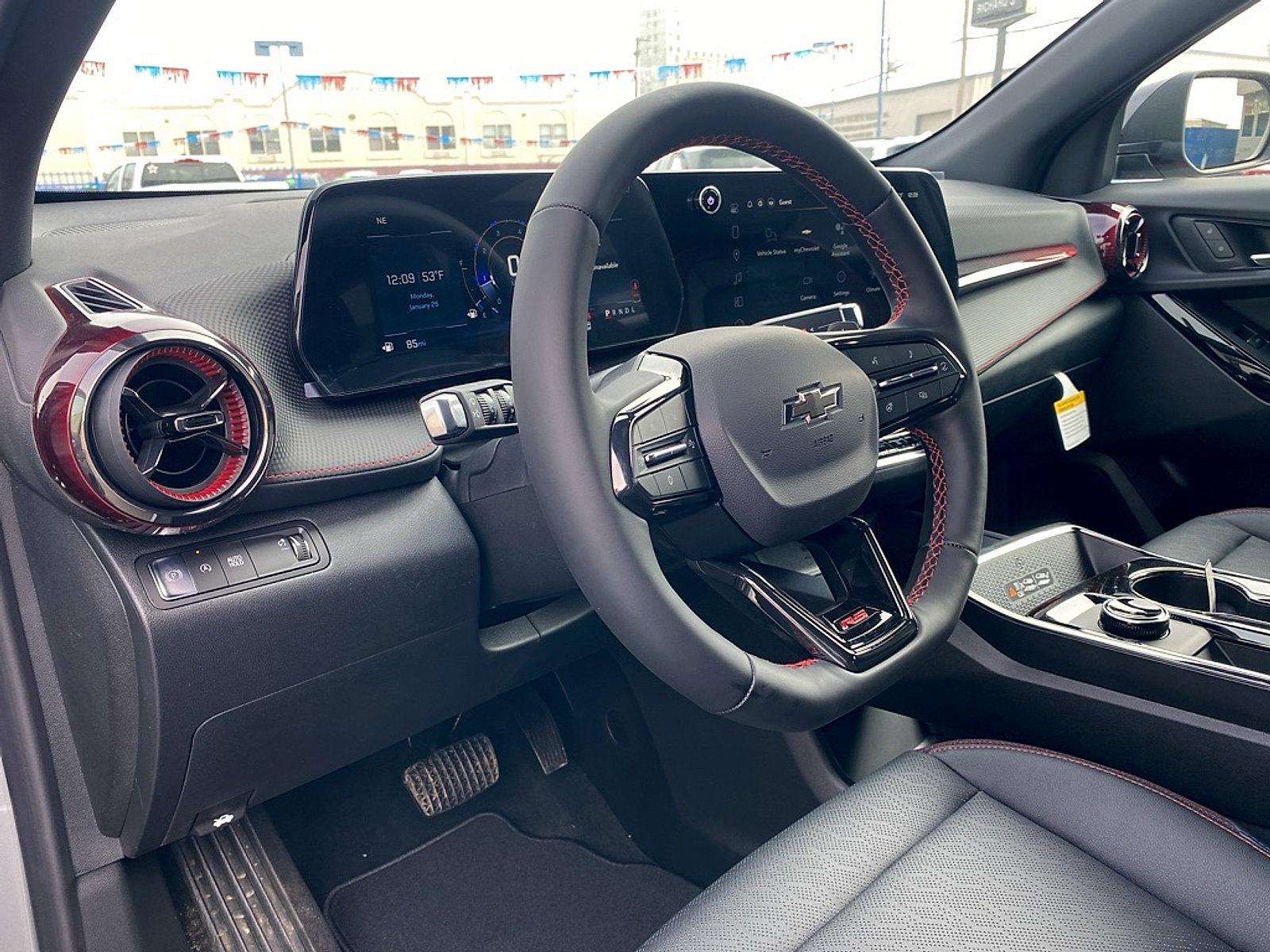 New 2026 Chevrolet Equinox RS w/ Safety and Technology Package FWD image 25