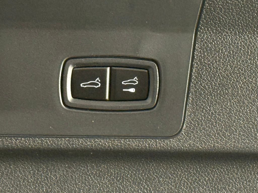 New 2026 Porsche Panamera 4 image 18