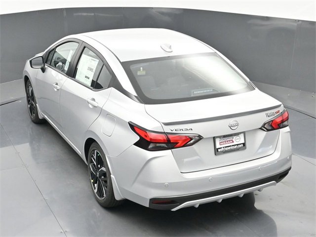 New 2025 Nissan Versa SR w/ Trunk Package image 31