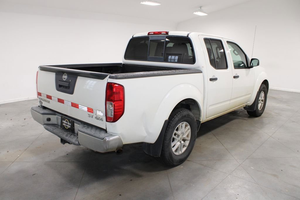 Used 2019 Nissan Frontier SV image 9