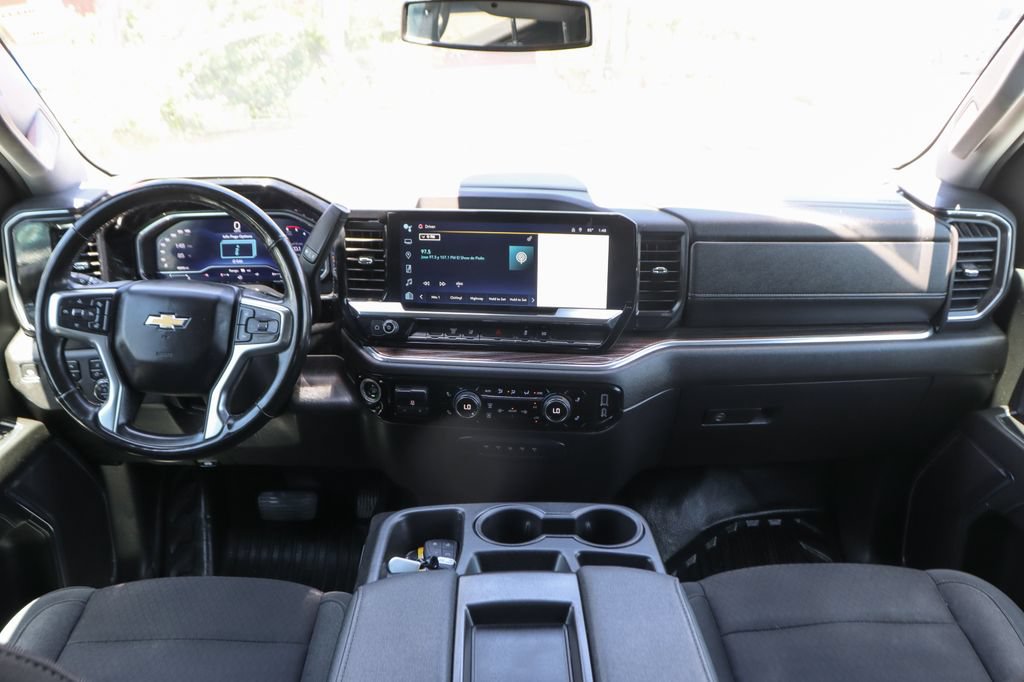 Used 2024 Chevrolet Silverado 3500 LT w/ Convenience Package AWD/4WD image 24