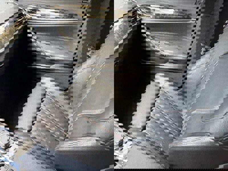 Used 2019 BMW 530i xDrive w/ Convenience Package image 15