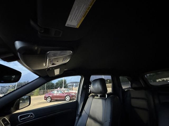 Used 2019 Jeep Grand Cherokee Limited AWD/4WD image 19