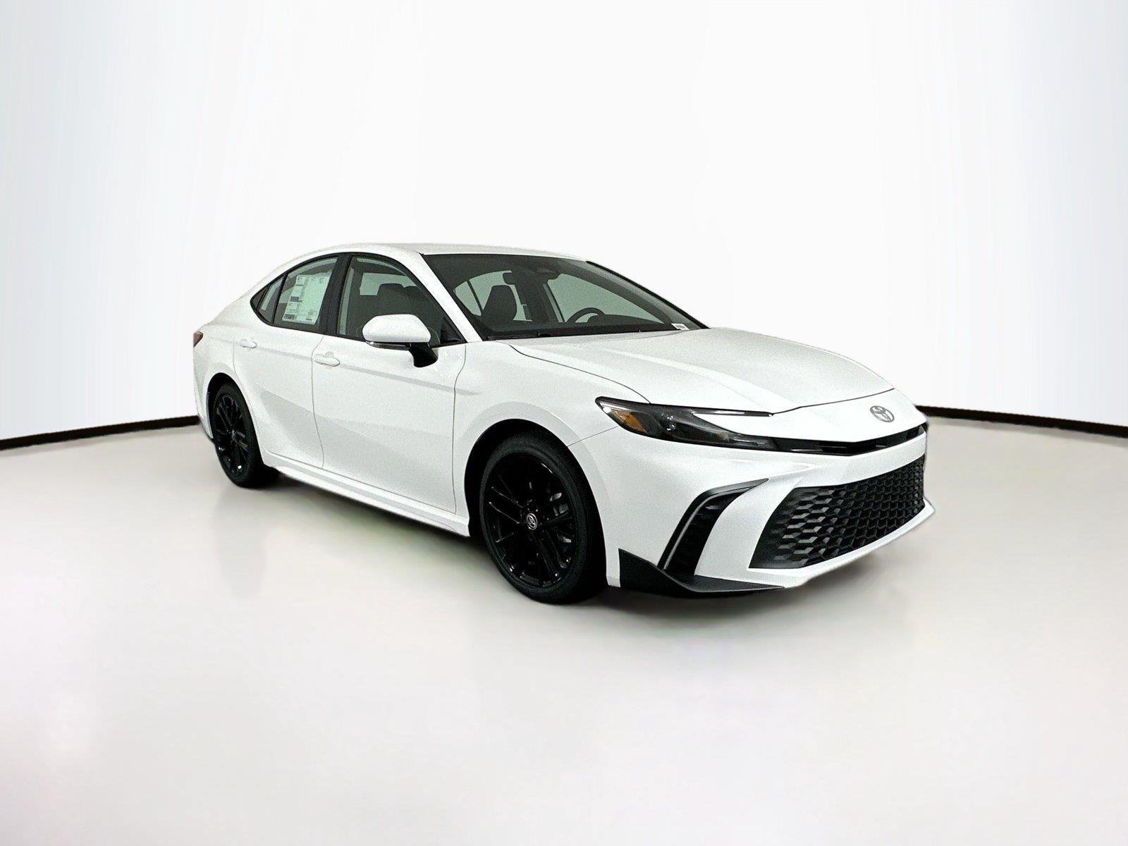 New 2026 Toyota Camry SE w/ Convenience Package FWD image 4