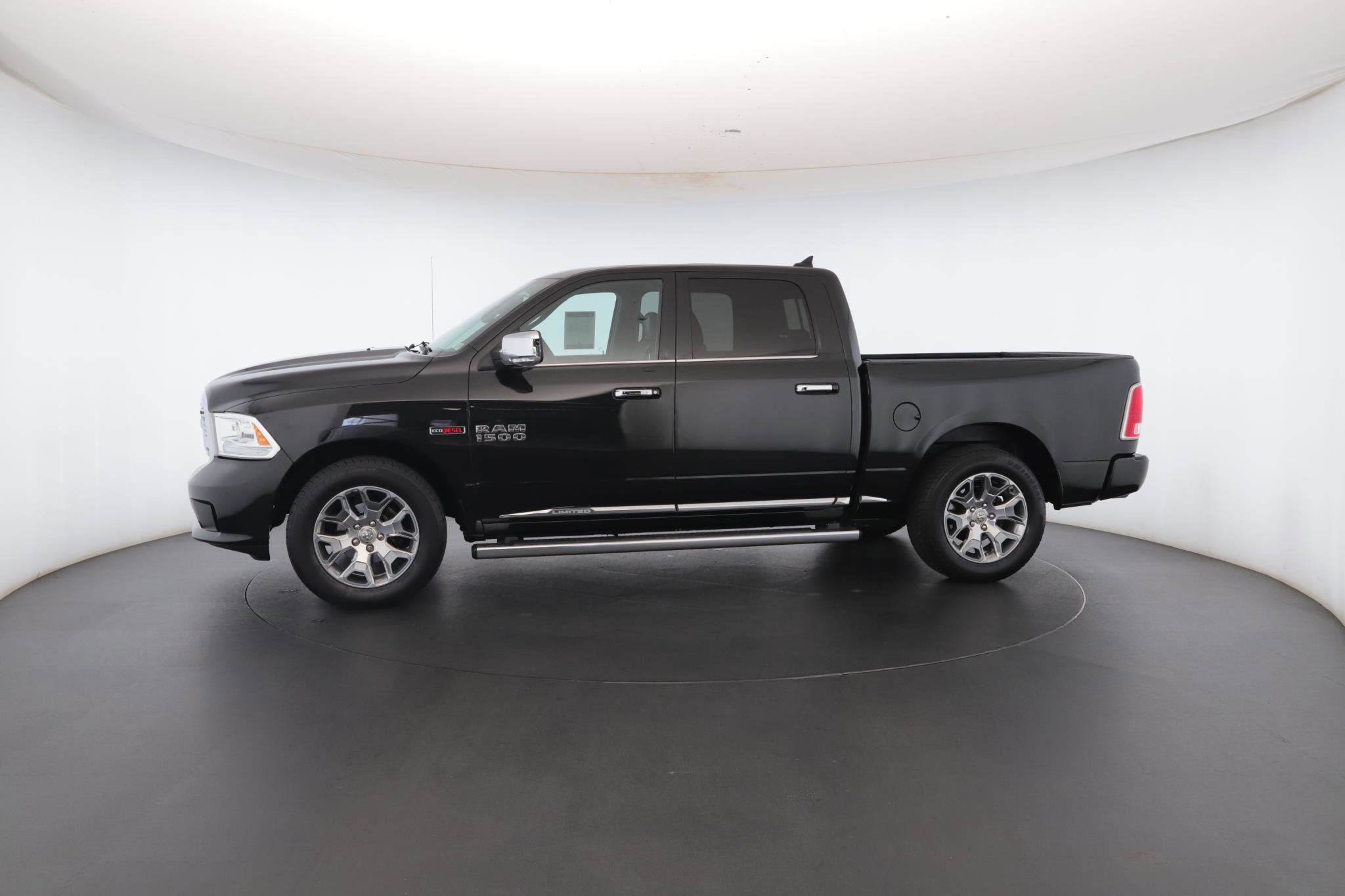 Used 2018 RAM 1500 Limited image 48