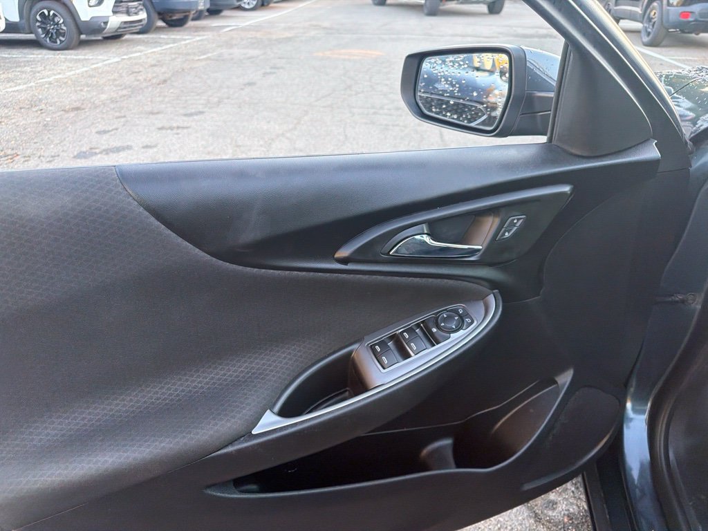 Used 2020 Chevrolet Malibu LS w/ Driver Confidence Package II FWD image 10
