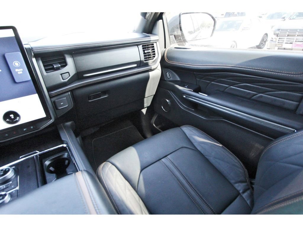 Certified 2023 Ford Expedition Max Platinum AWD/4WD image 14