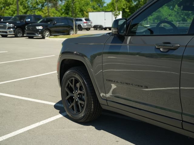 New 2026 Jeep Grand Cherokee Altitude AWD/4WD image 41