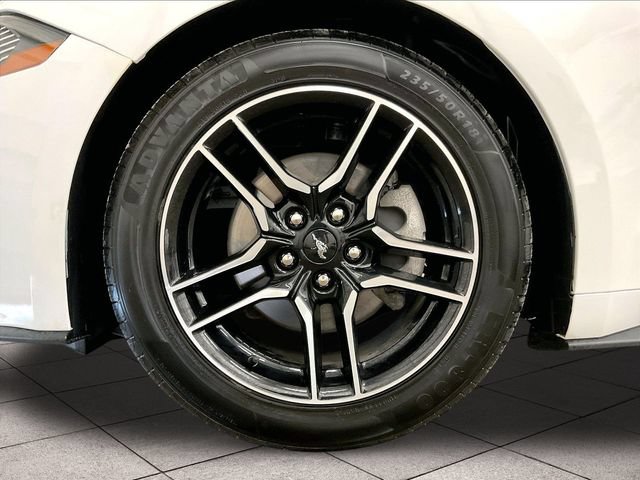 Used 2022 Ford Mustang Premium RWD image 8