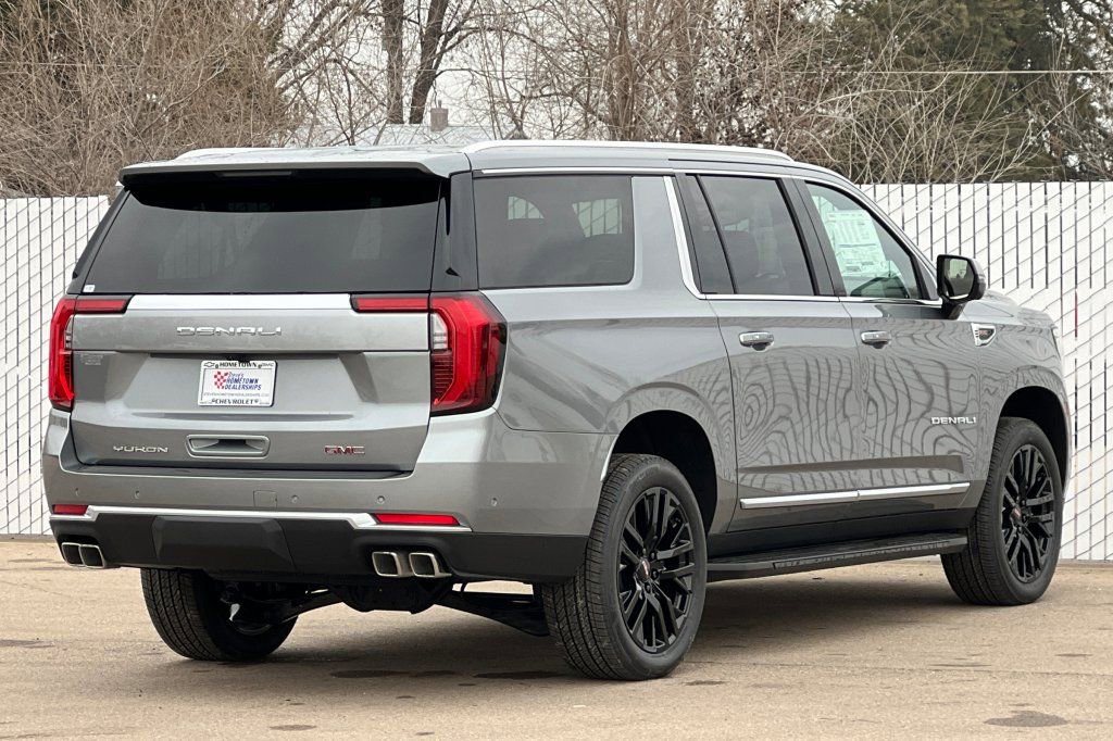 New 2026 GMC Yukon XL Denali image 4