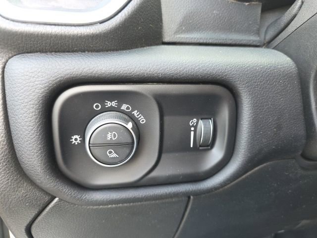 Used 2024 RAM 3500 Big Horn image 11