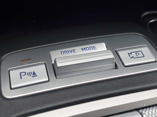 Used 2025 Genesis GV70 2.5T image 24