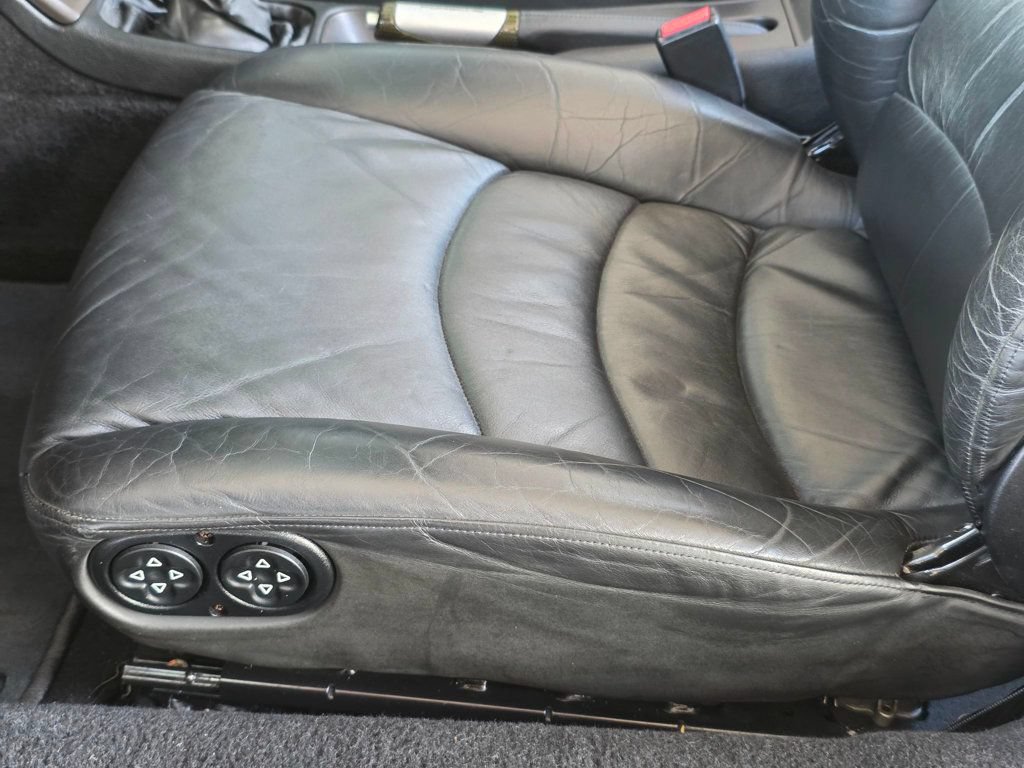 Used 1998 Porsche 911 Cabriolet image 59