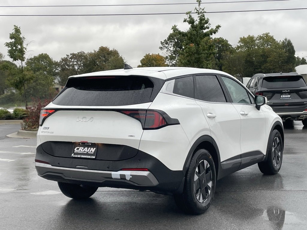 New 2026 Kia Sportage LX image 7