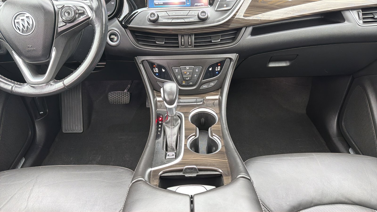 Used 2019 Buick Envision Essence FWD image 15