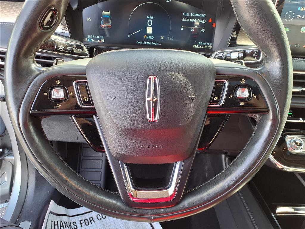 Certified 2023 Lincoln Corsair Reserve w/ Equipment Group 201A image 13