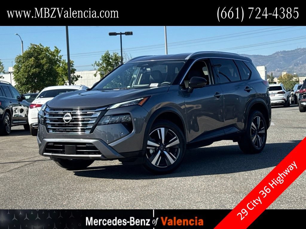 Used 2026 Nissan Rogue SL FWD image 1