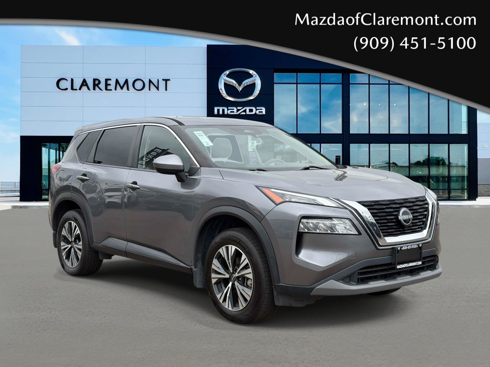 Used 2023 Nissan Rogue SV FWD image 1