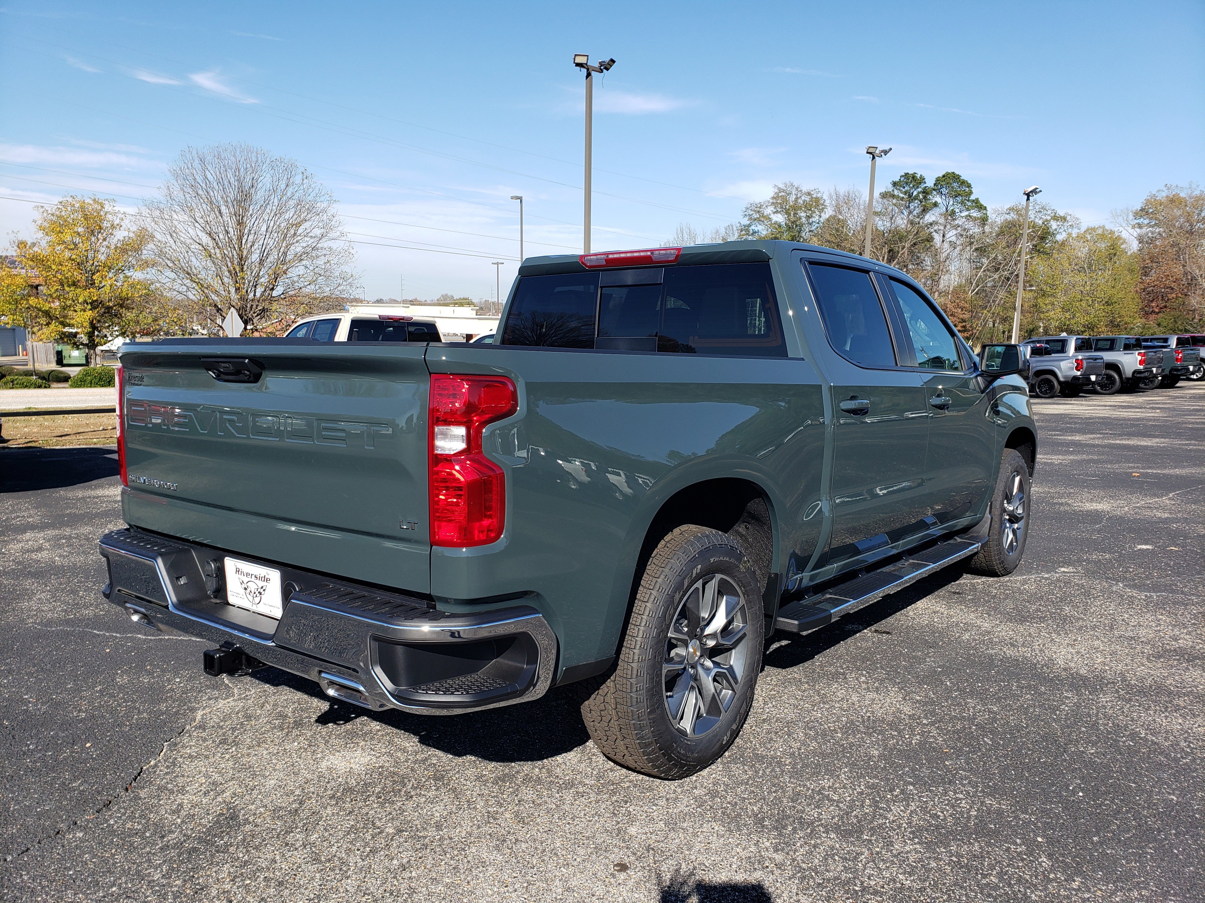 New 2026 Chevrolet Silverado 1500 LT image 3