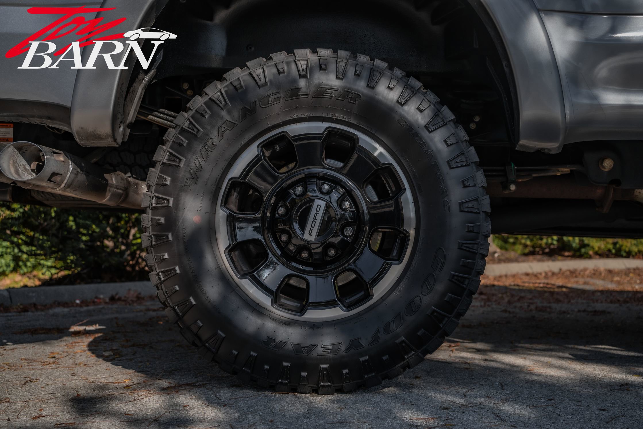 Used 2022 Ford F350 Platinum image 18