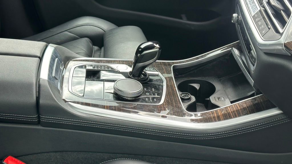 Used 2023 BMW X5 sDrive40i w/ M Sport Package RWD image 5