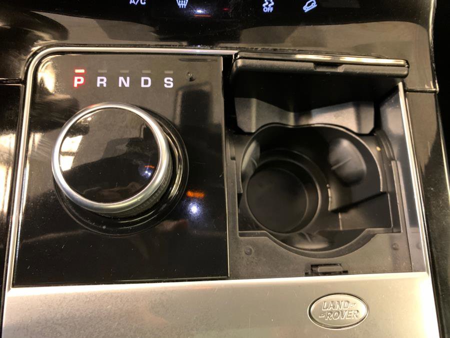 Used 2020 Land Rover Range Rover Velar R-Dynamic HSE image 41