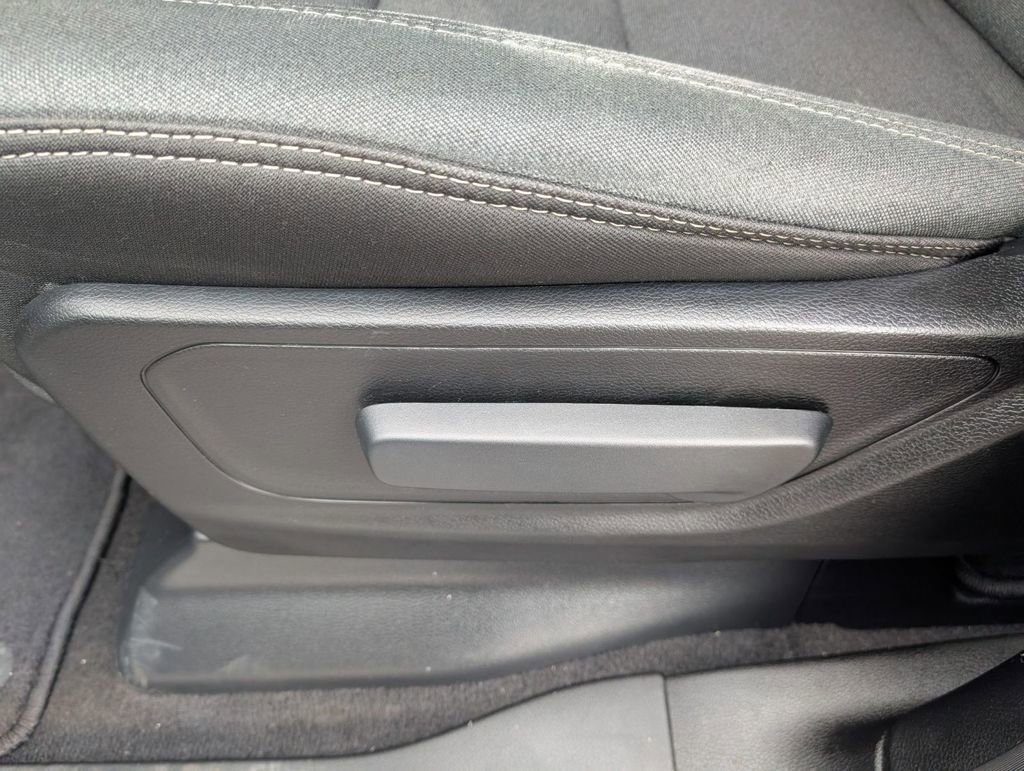 Used 2025 RAM 1500 Tradesman w/ Night Edition image 21