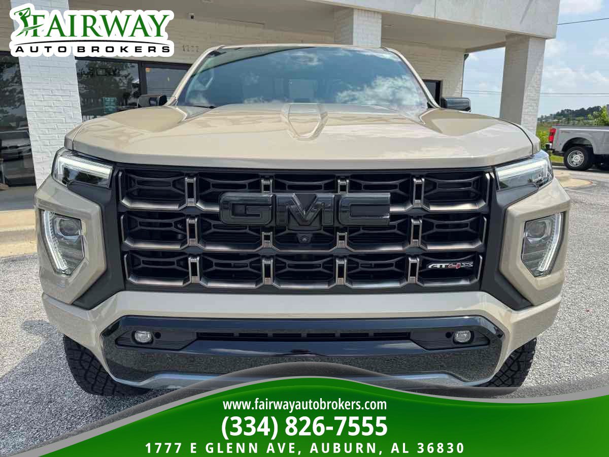Used 2023 GMC Canyon AT4X AWD/4WD image 3